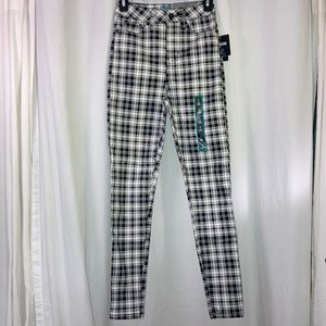Hot Topic black and white plaid ultra hi-rise jegging
